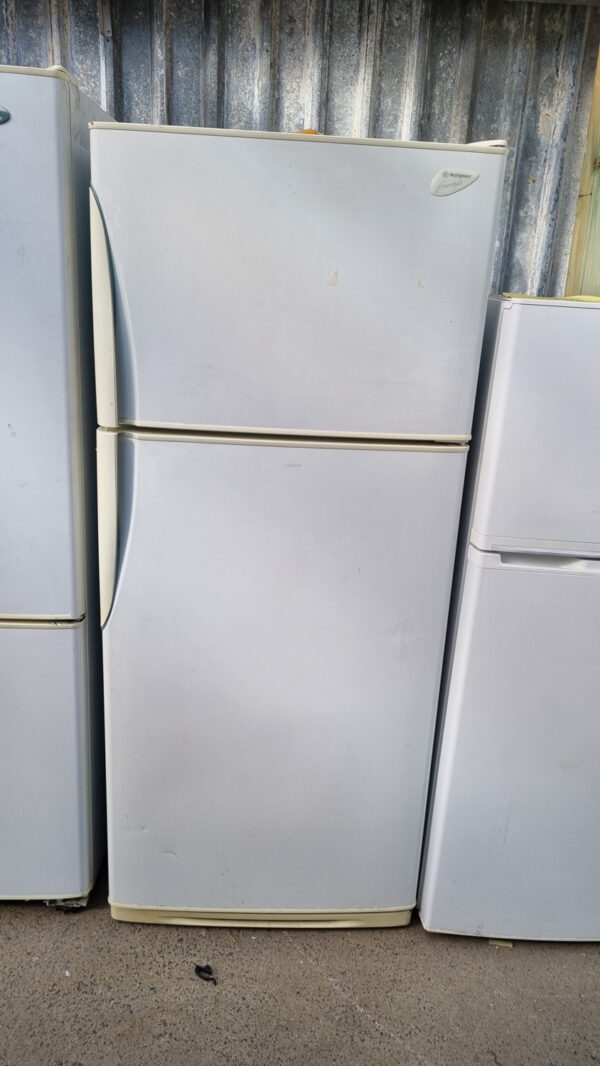 Westinghouse: RE391T-R - Fridge - Refurbished